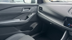 Nissan Qashqai 1.3 DiG-T MH Acenta Premium 5dr Petrol Hatchback